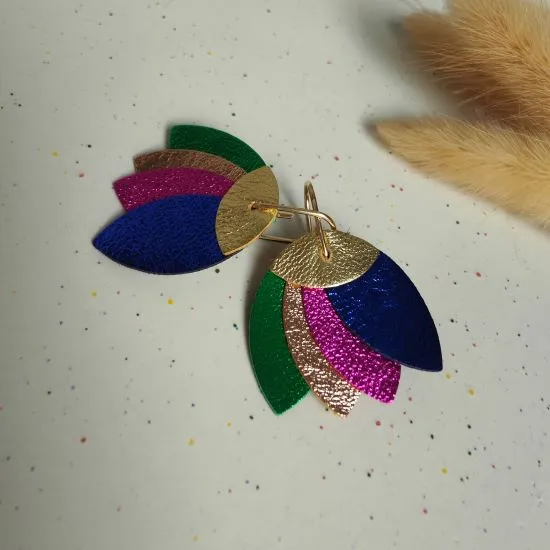 Mutabilis — Boucles d'oreilles or laminé et cuir coloré